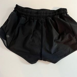 Lululemon hotty hot shorts